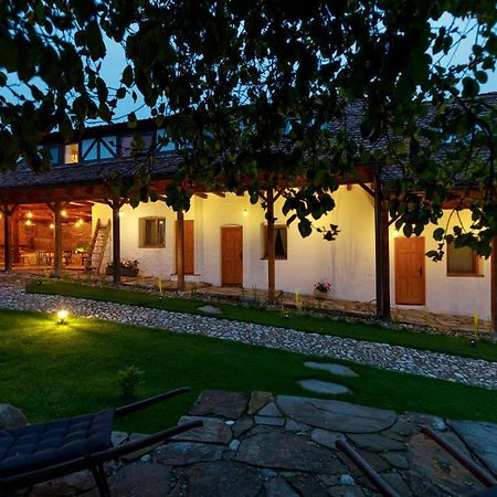 Viscri 44 Hotel Ngoại thất bức ảnh